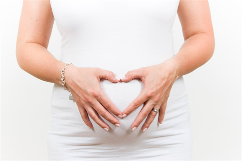 廊坊高龄助孕机构：高龄产妇如何备孕？备孕时应该注意什么？